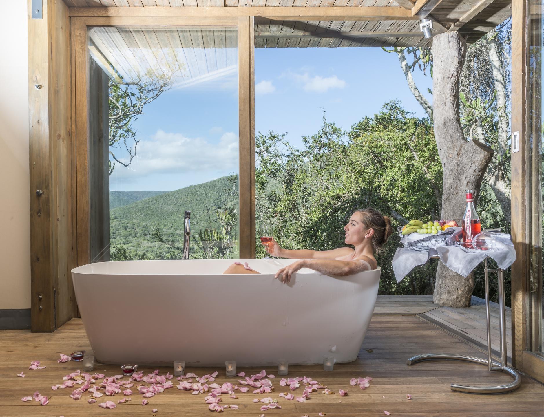 Bath with a view at Settlers Drift