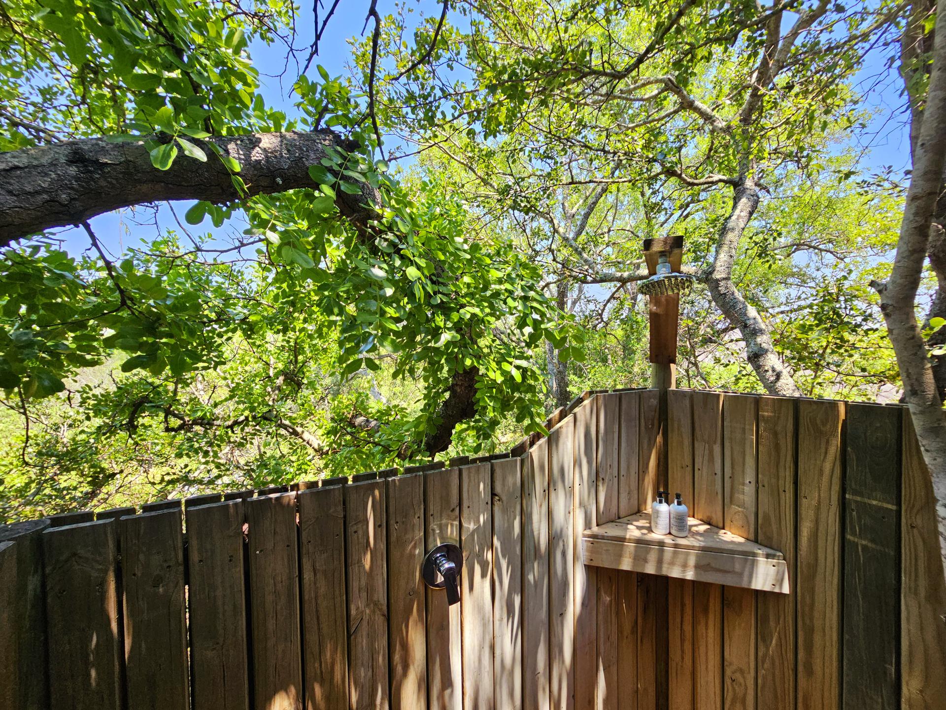 Outside Shower at Kingfisher Safari Lodge