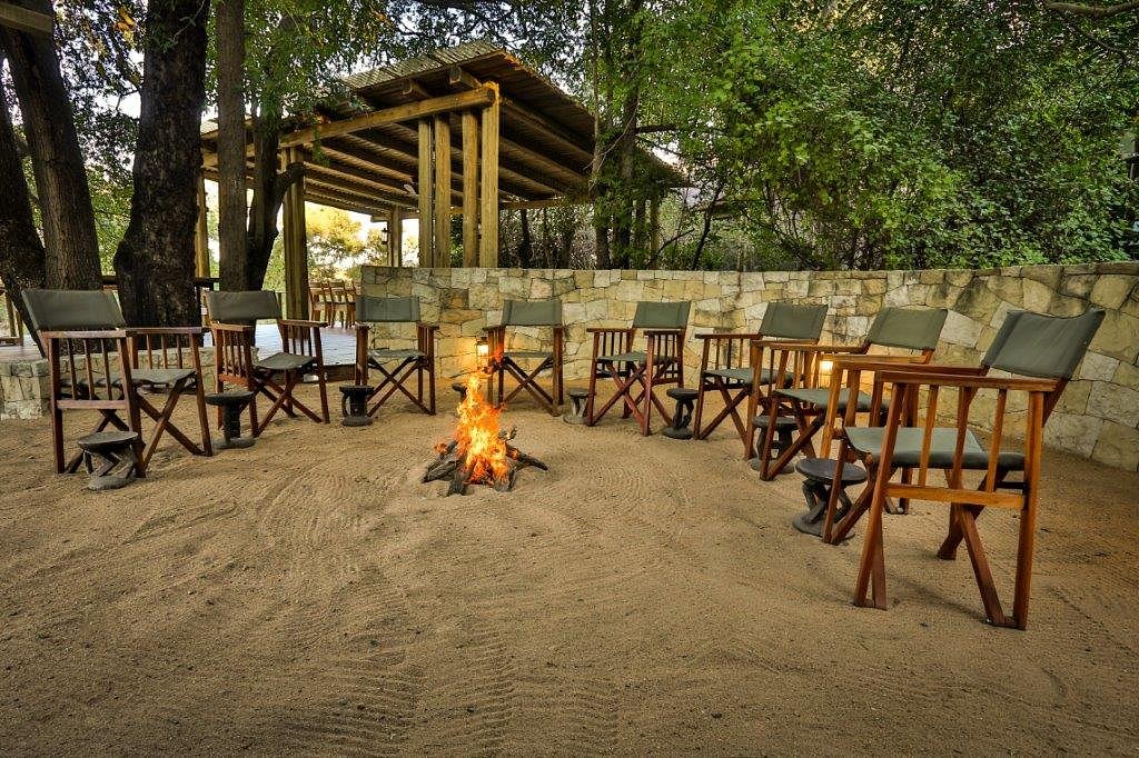 Bataleur Camp Timbavati Boma Area